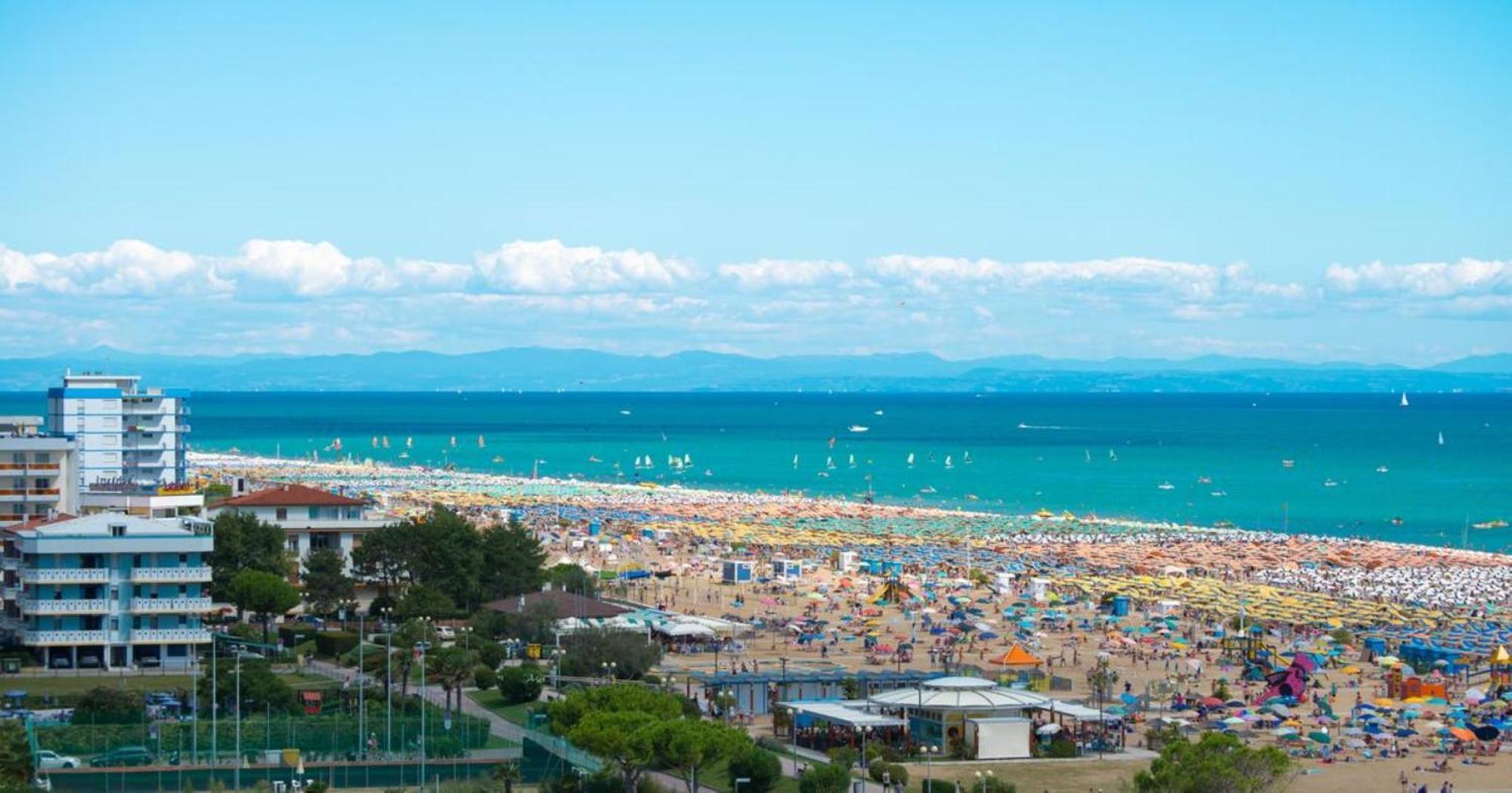 Comfy With Balcony And Ac Bibione